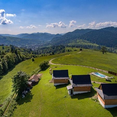 Chatki Niwki U Zboja Кросьцєнко Екстер'єр фото